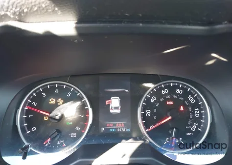 2021 Toyota Rav4 Xle Premium z USA, uszkodzony, nr VIN 2T3A1RFV8MC190576